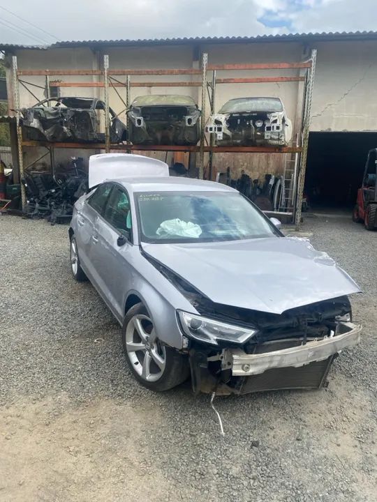 Audi A3 sedan 2015 motor 1.4 câmbio automático para vender em peças - Foto 2