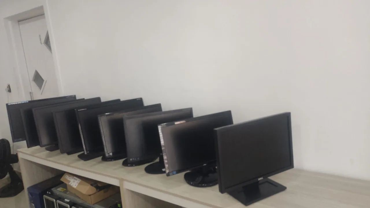Monitores á partir de:  R$120,00 - Foto 2