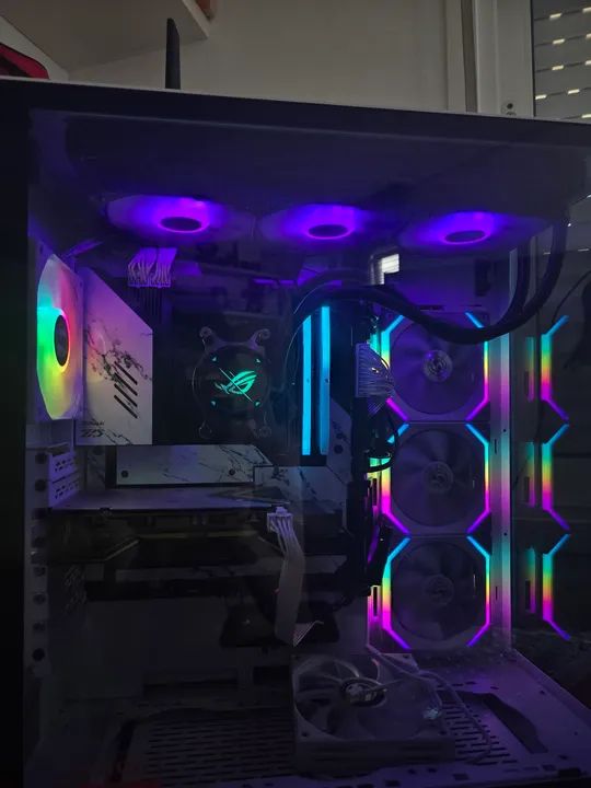 PC Gamer X670E taichi carrara, ryzen 7 7700x , rx 5500xt - Foto 3