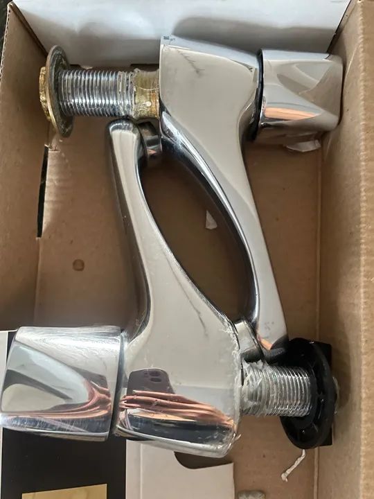 Torneira de Banheiro Cromada - Fabrimar - Excelente estado - Foto 3