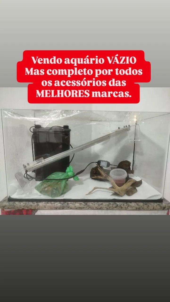 Aquário vazio completo com acessórios