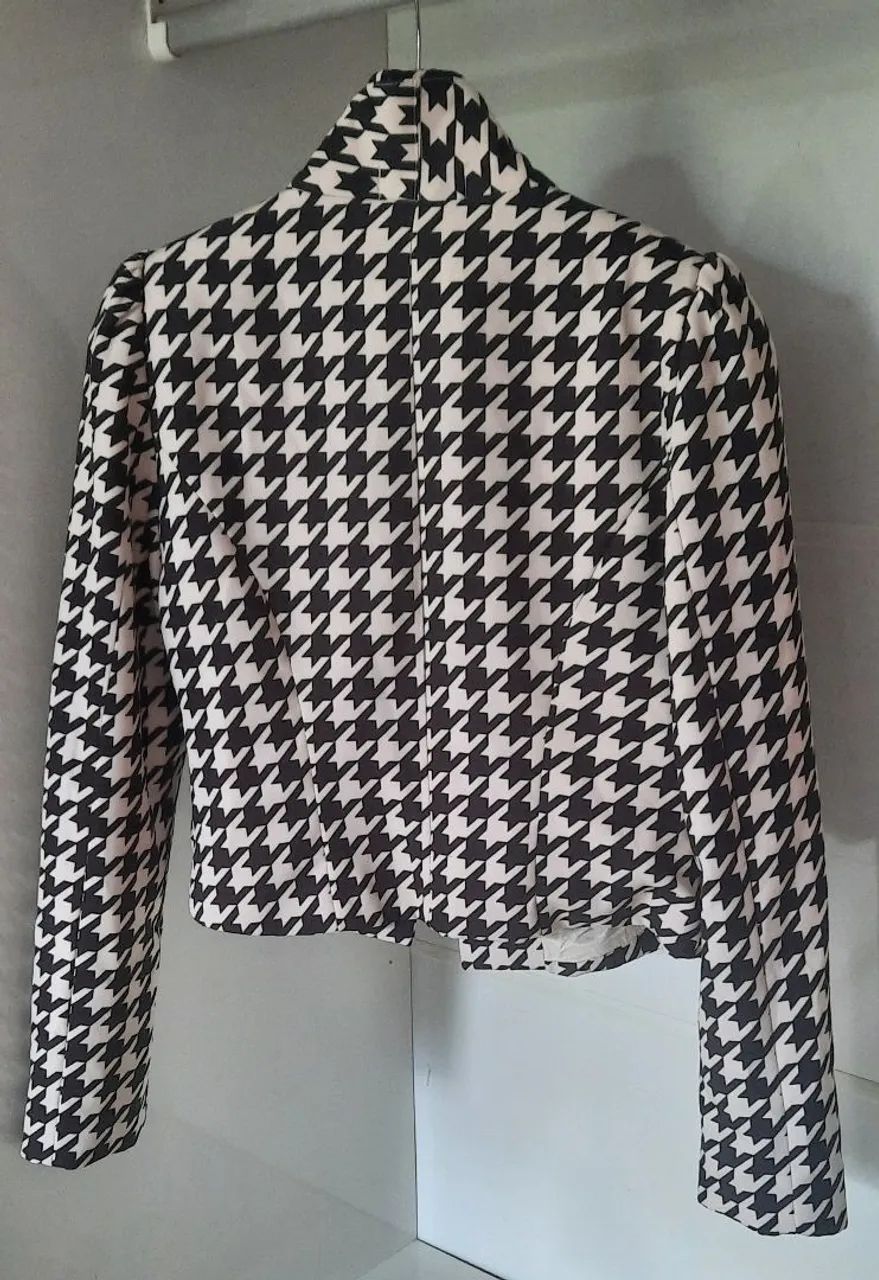 BLAZER SPACER P&B PRETO E BRANCO ROUPA FEMININA  - Foto 2