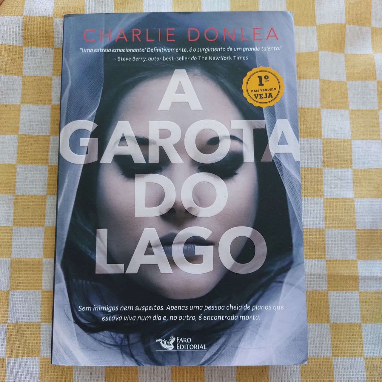 A Garota do Lago - Charlie Donlea