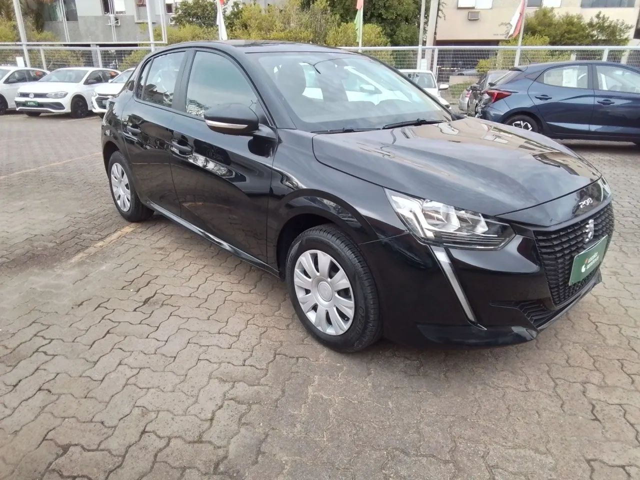 Peugeot 208 Like 1.6 Flex 16V 5P MEC 2024 - Foto 3
