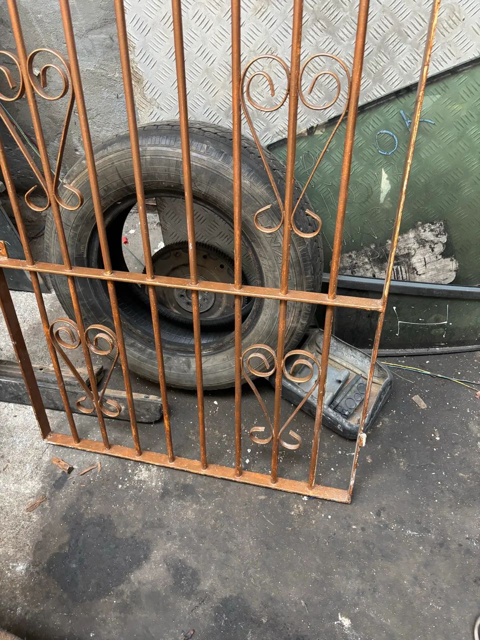 Portão ferro fundido barato - Foto 2