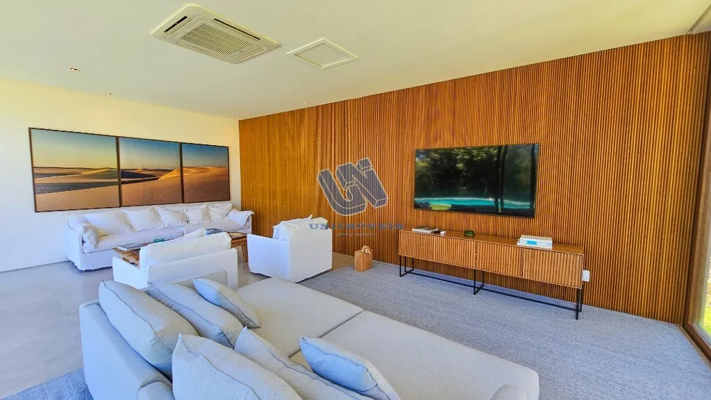 Casa Condomínio com Porteira Fechada 4 suítes 300m2 em Praia do Forte