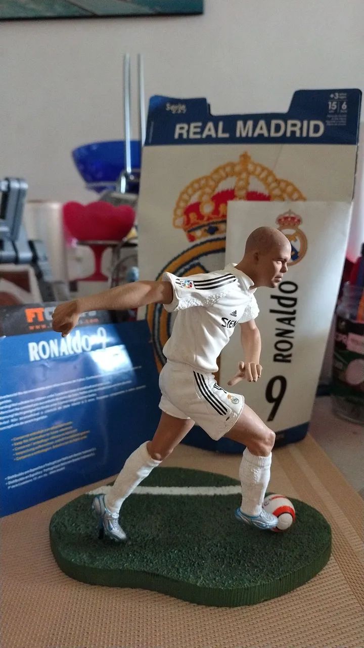 Miniatura Ronaldo Nazario no Real Madrid FT Champs Real Madrid