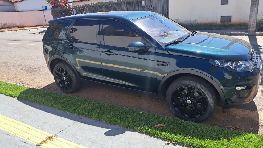 Land Rover Discovery HSE Sport 2.2 Diesel
