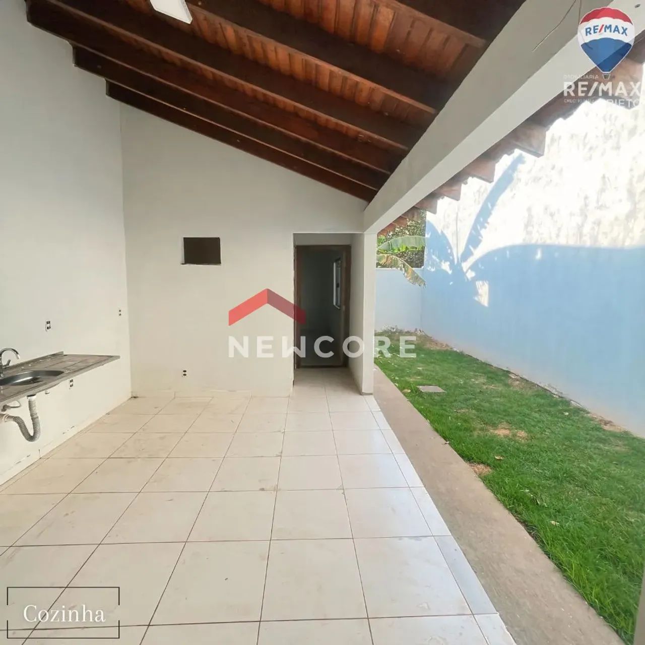 Casa em Rua Professora Alexandra Saedt - Residencial Bela Vista - Rondonópolis/MT - Foto 3