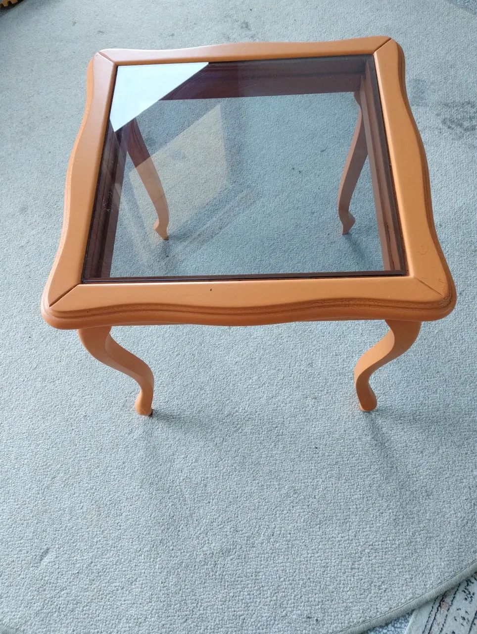 Corner Table64739707604225120