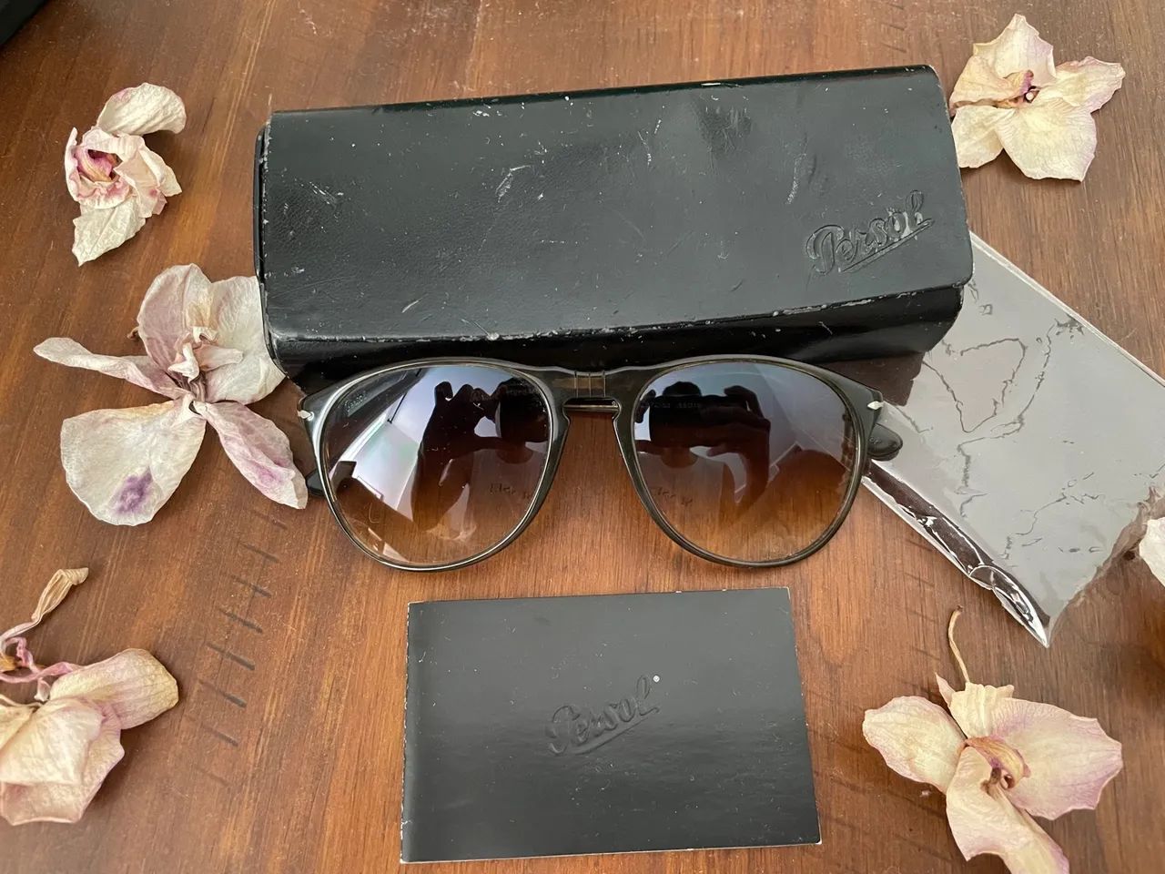 Óculos Italiano Persol po9649s - Cor havanna e lentes de cristal marrom degradê