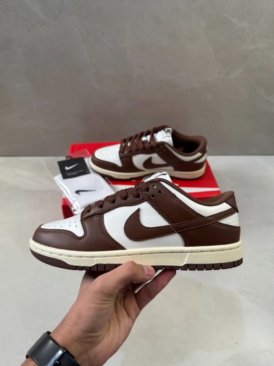 Nike Dunk Low Cacao- Marrom e Branco - Calçados - Cará-cará, Ponta ...