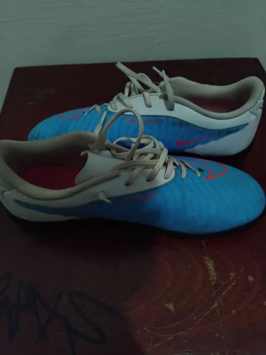 Chuteira de Futsal Nike Phantom GX Club - Foto 4