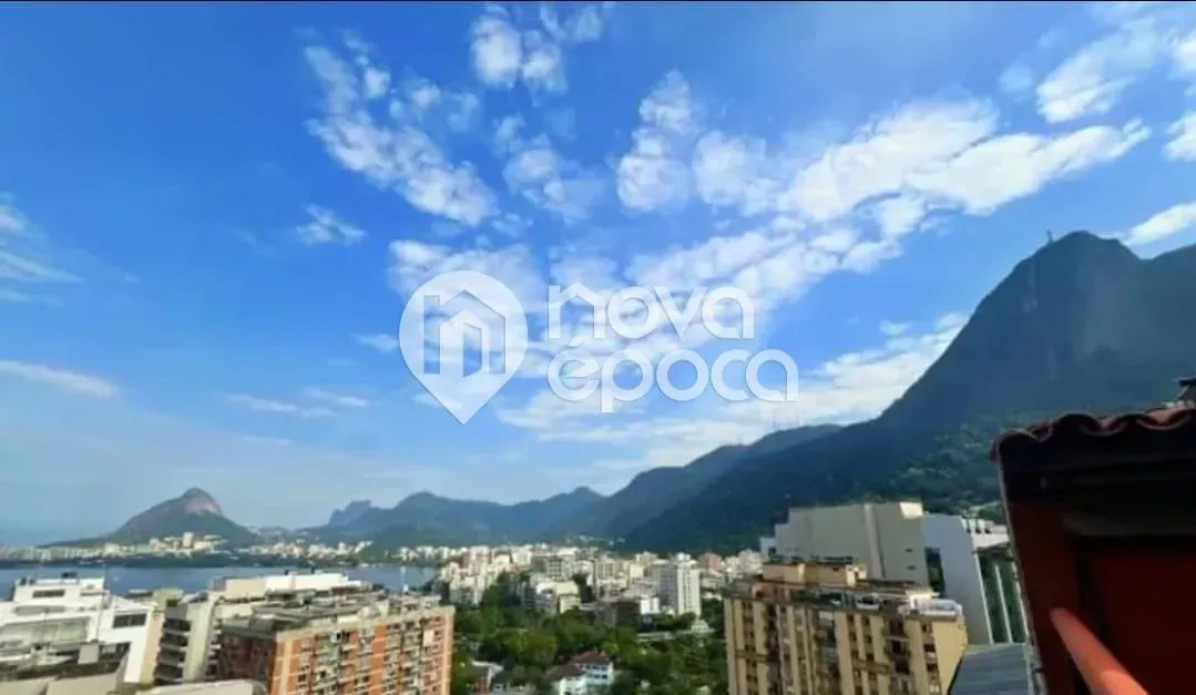 Lagoa | Cobertura 3 quartos, sendo 2 suites