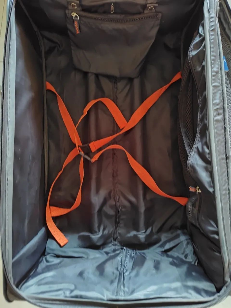 01 Mala Original de Bagagem Náutica   - Softside!!  - Vendo ou Troco. - Foto 2