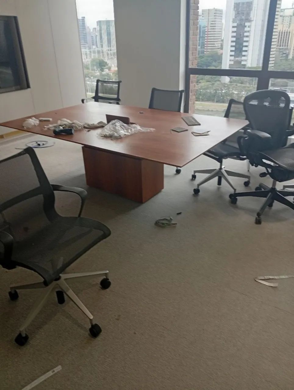 compra e venda de piso elevado,carpete e moveis de escritorio