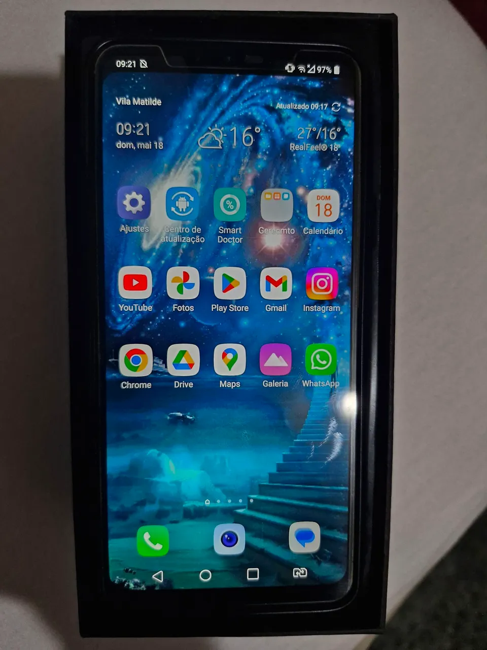 Smartphone LG G7 ThinQ , em perfeito estado.