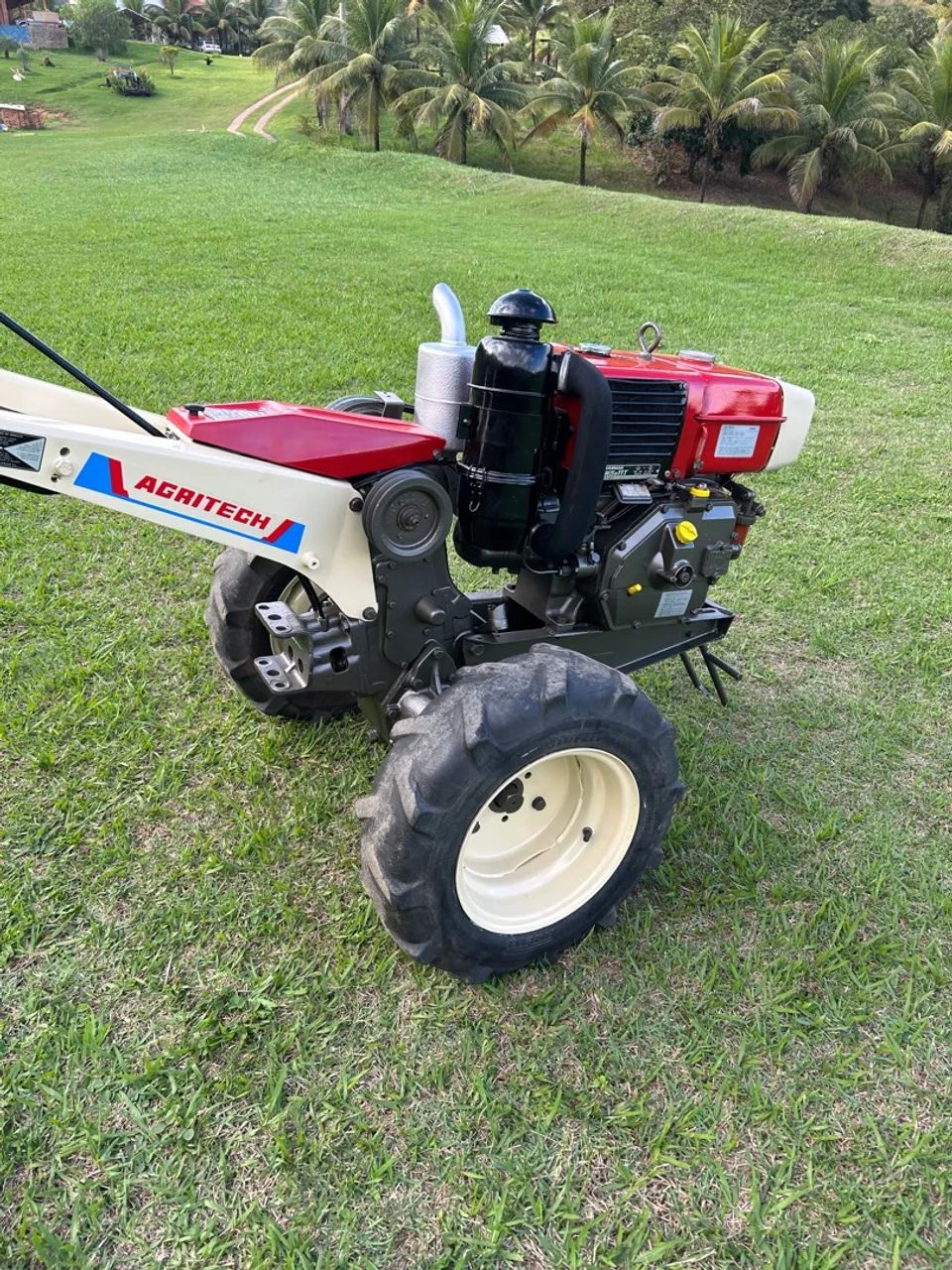 Micro Trator Yanmar Agritech - TC 11 (TOBATA)  - Foto 6