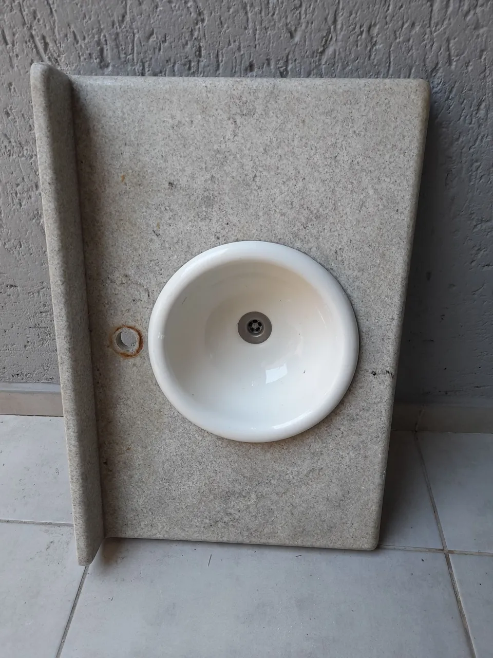 Cuna com bancada marmore 74x50