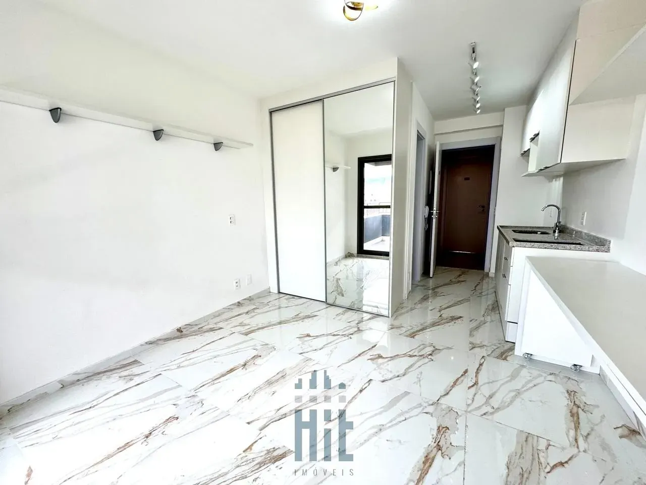 Studio de Alto Padrão na Chácara Klabin: 1 Quarto, 1 Banheiro, 27m². Lazer Completo e Loca
