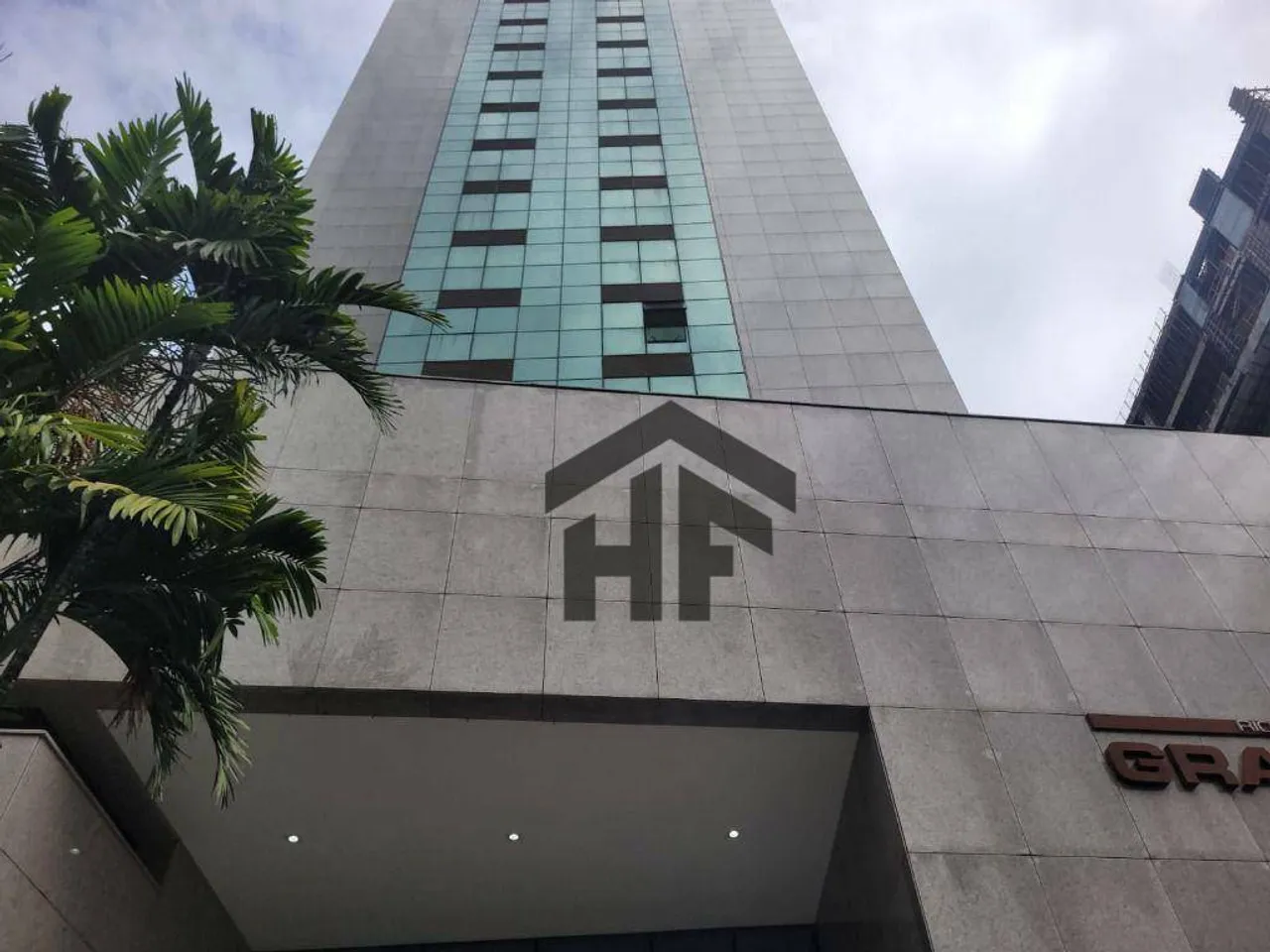 Andar Corporativa de 362,04 para alugar ou vender, localizada na Ilha do Leite, Recife - P