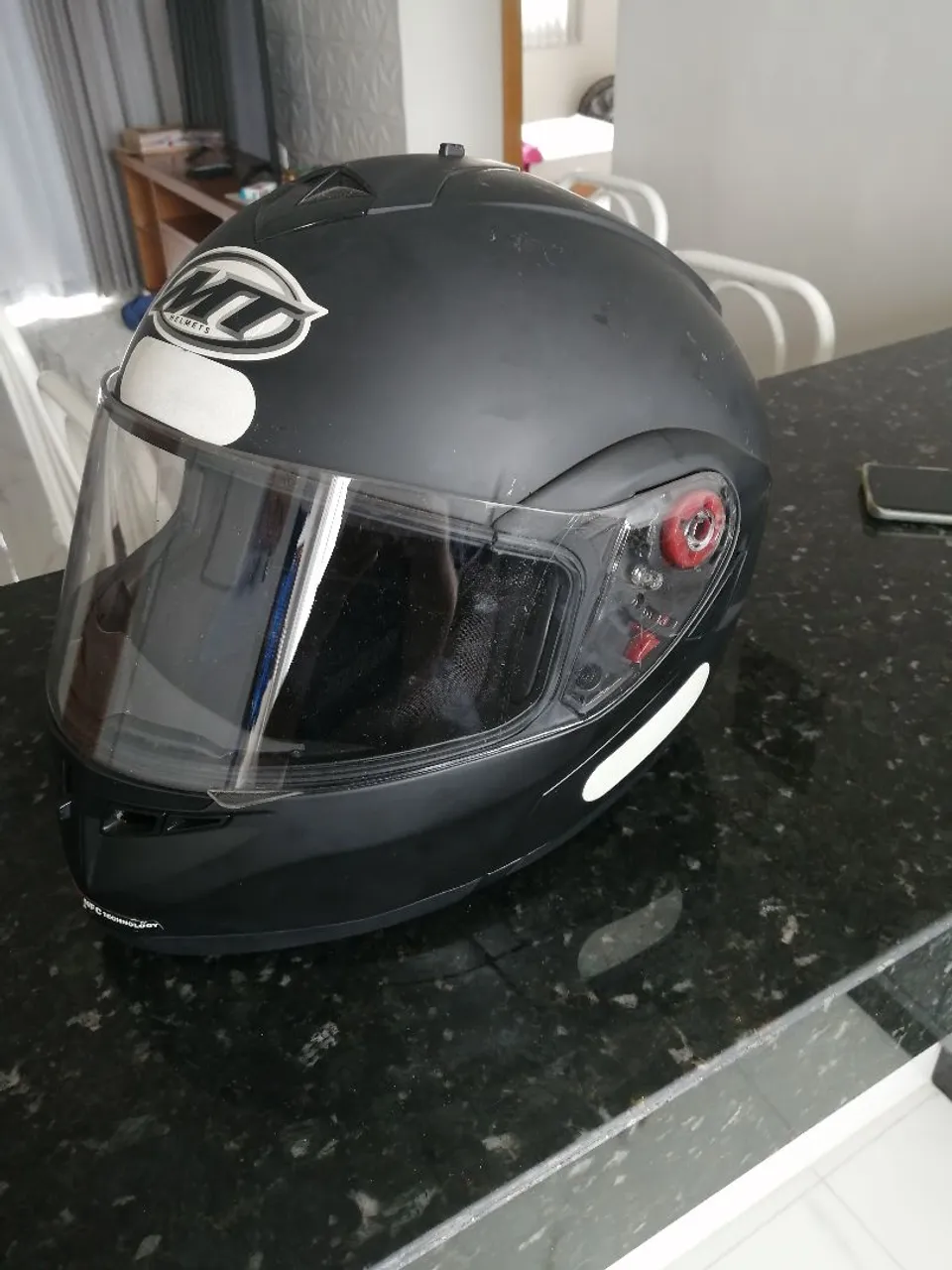 Capacete MT Helmets - Preto