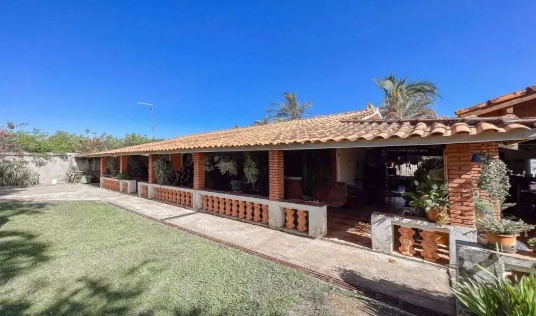 Chácara a venda em Zona Rural com 2.100 m², 3 suites - Foto 4