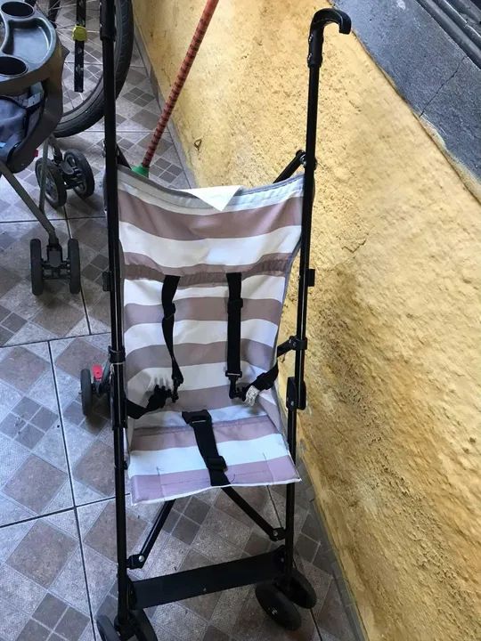 Carrinho de Bebê Dobrável - Foto 3