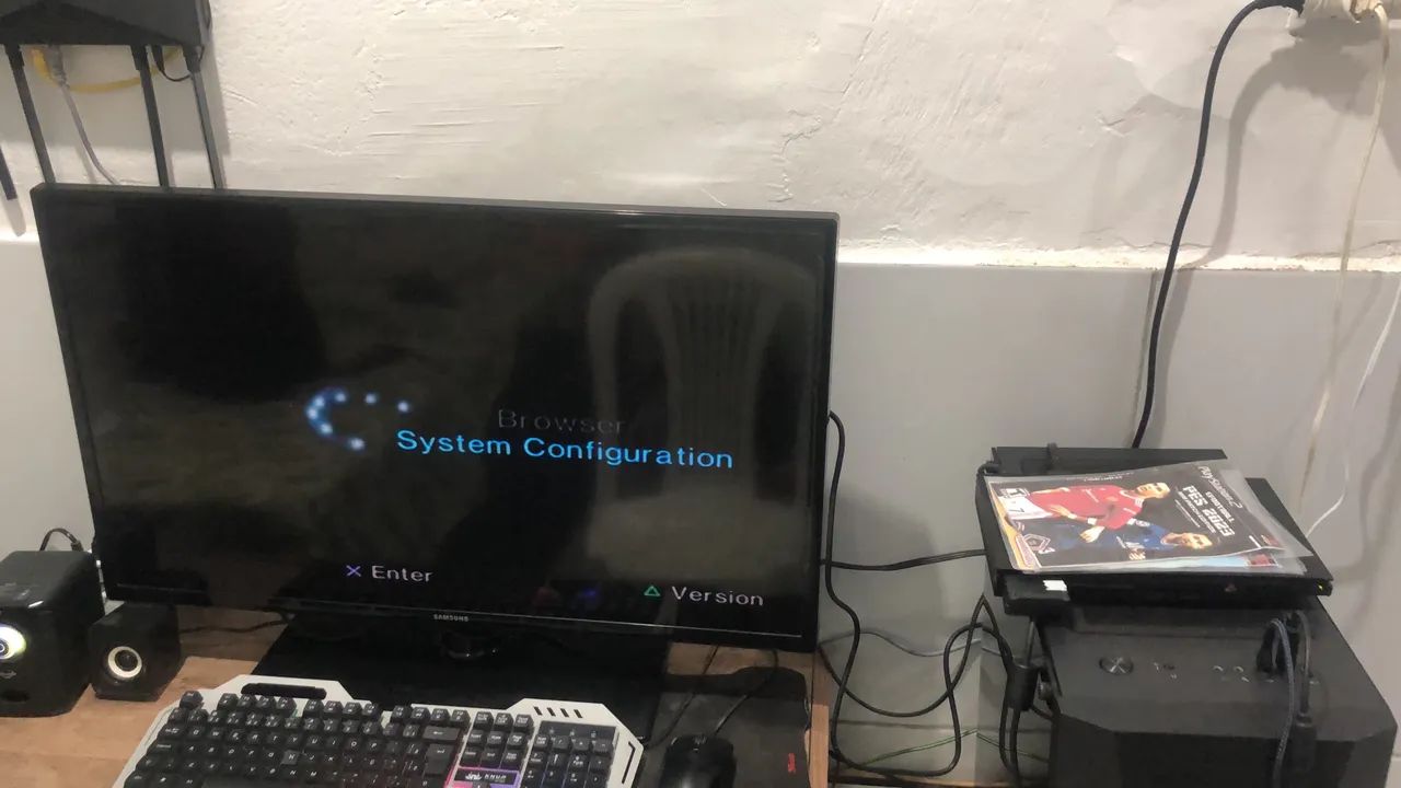 PS2 Original com 3 jogos e 2 controles 