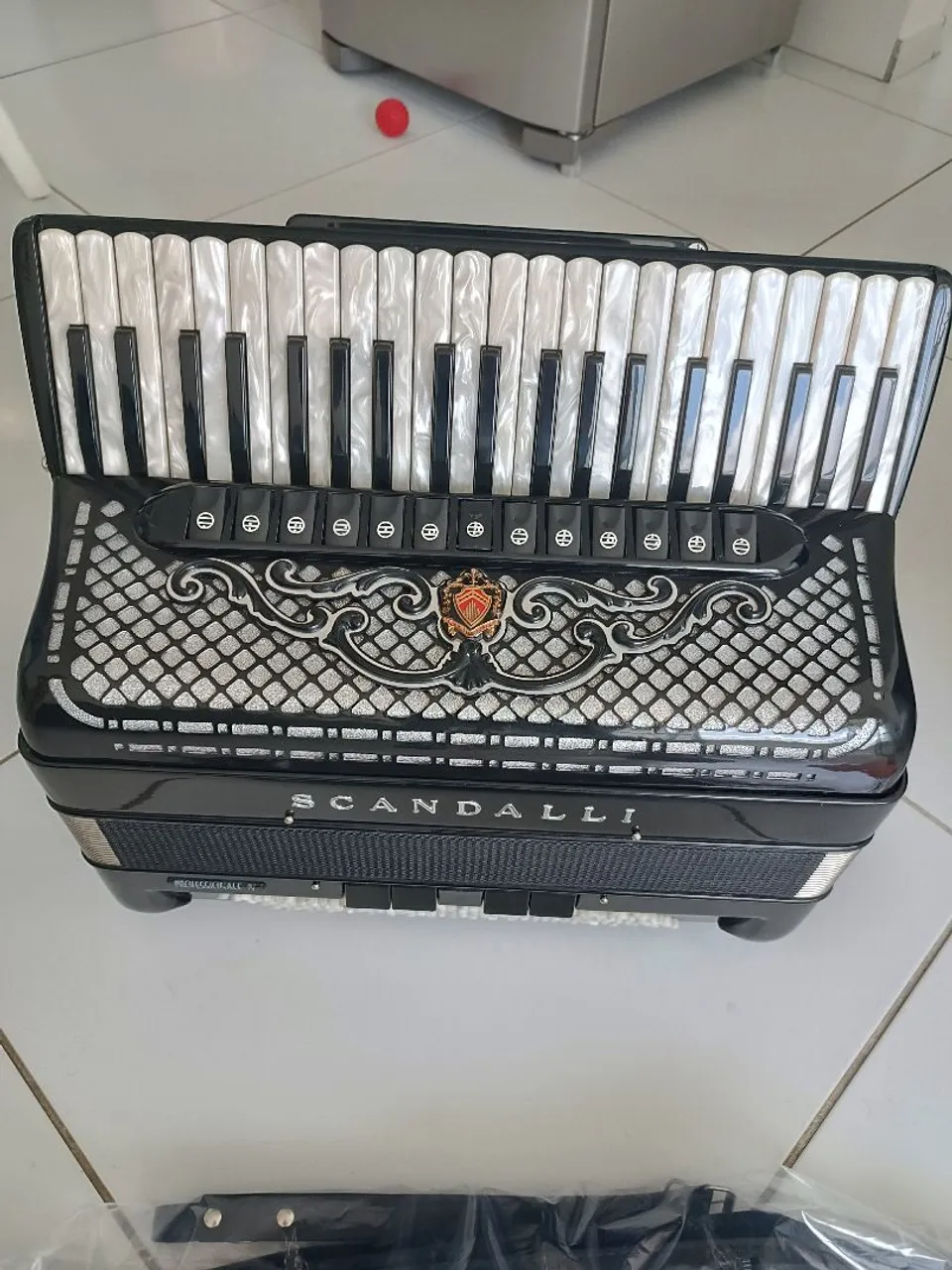 Sanfona Acordeon Scandalli Nova