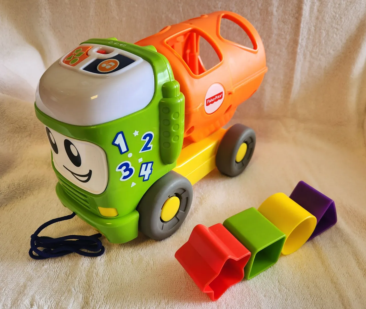 Caminhão Fisher-Price interativo com sons e luzes