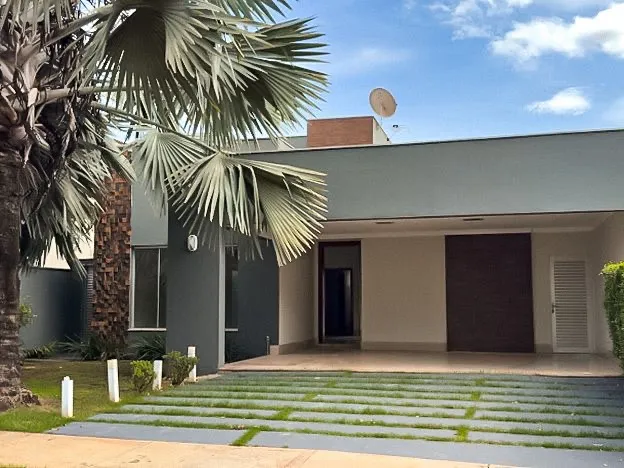 Alugo 8500 com condômino