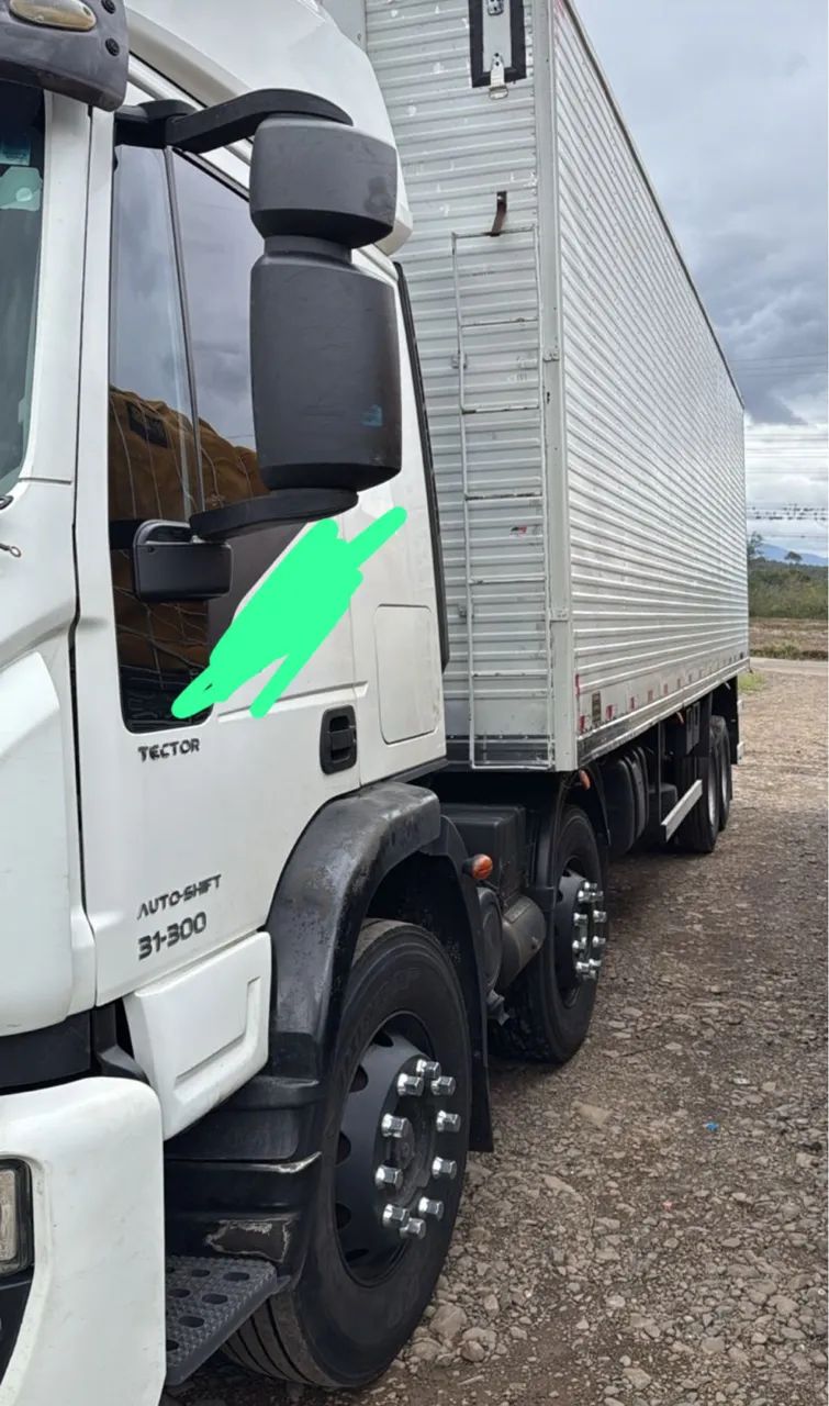 Baú Refrigerado 9.40 X 2.80mt - Foto 2