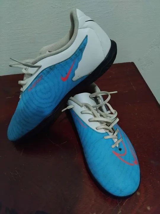 Chuteira de Futsal Nike Phantom GX Club