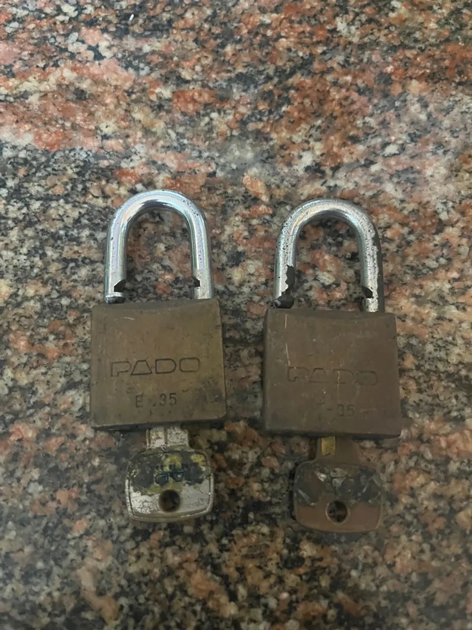 Cadeado pado L35 usado - Foto 3