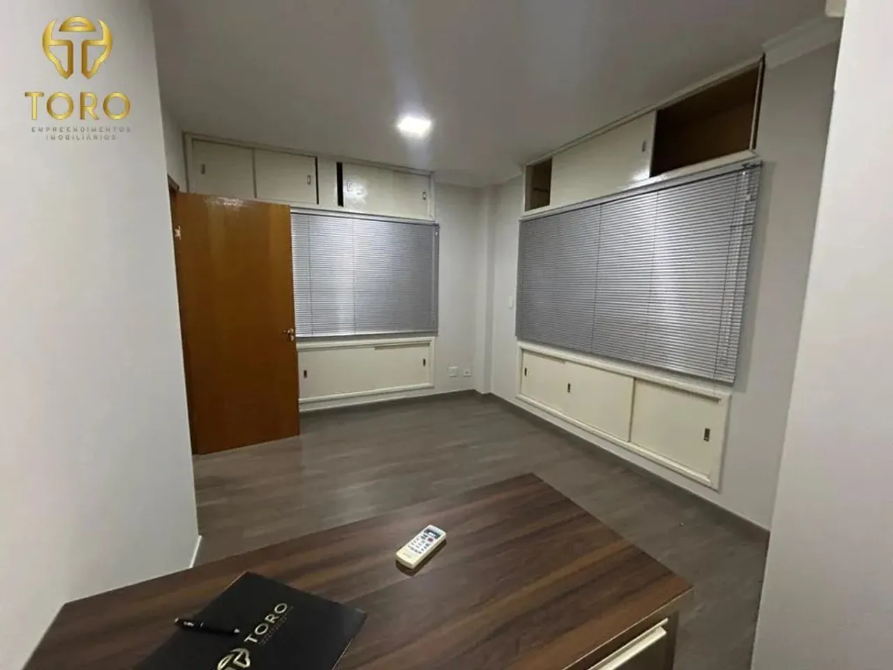 Sala para alugar em Maringá, Zona 01, com 22 m², CENTRO COMERCIAL TRANSAMÉRICA