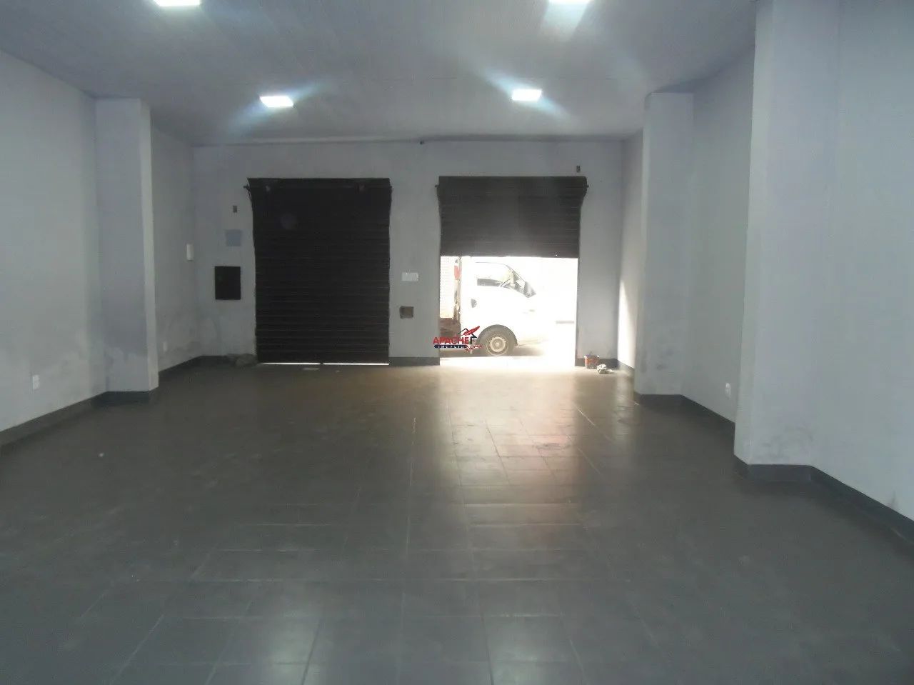 Loja de 290 m² para locação, no Centro em Viçosa - MG. - Foto 4