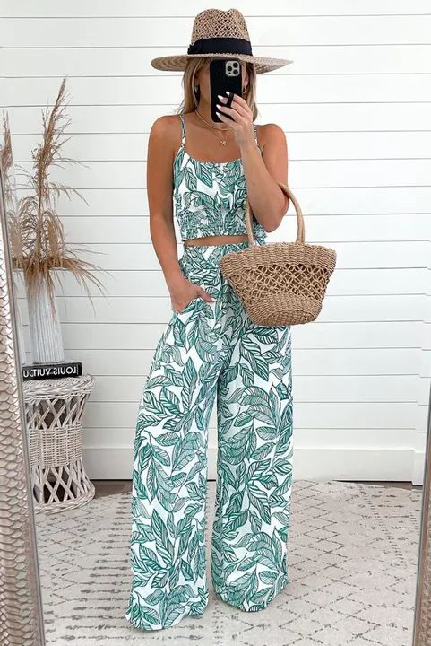 Conjunto verde  Novo e estiloso
