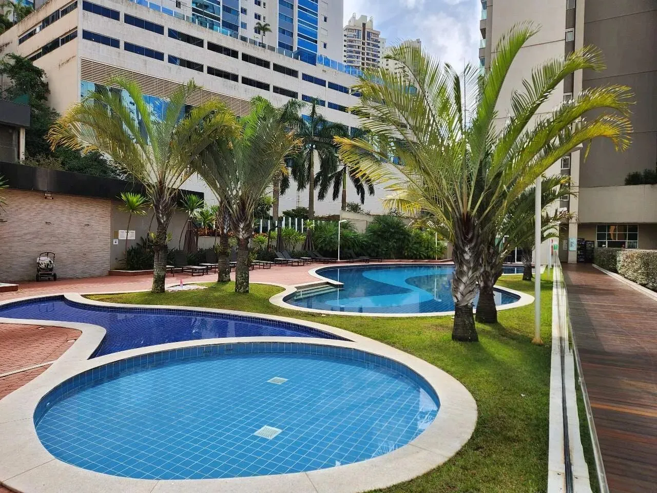 Apartamento para locação na Torre Niágara Condomínios The Falls, Nova Lima/MG
