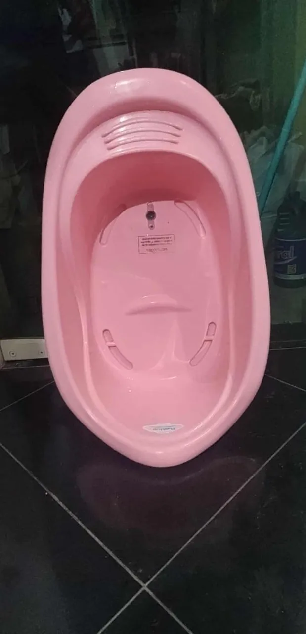 Banheira para bebê rosa