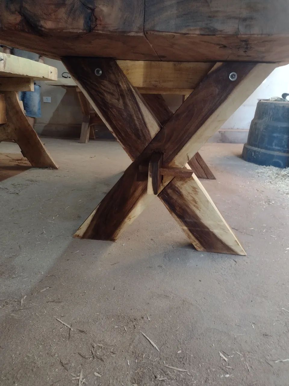 Rustic Table65581379193090125