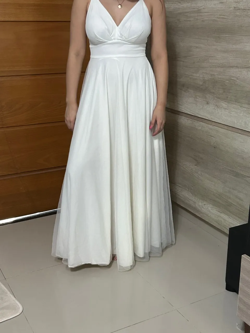 Vestido branco longo elegante