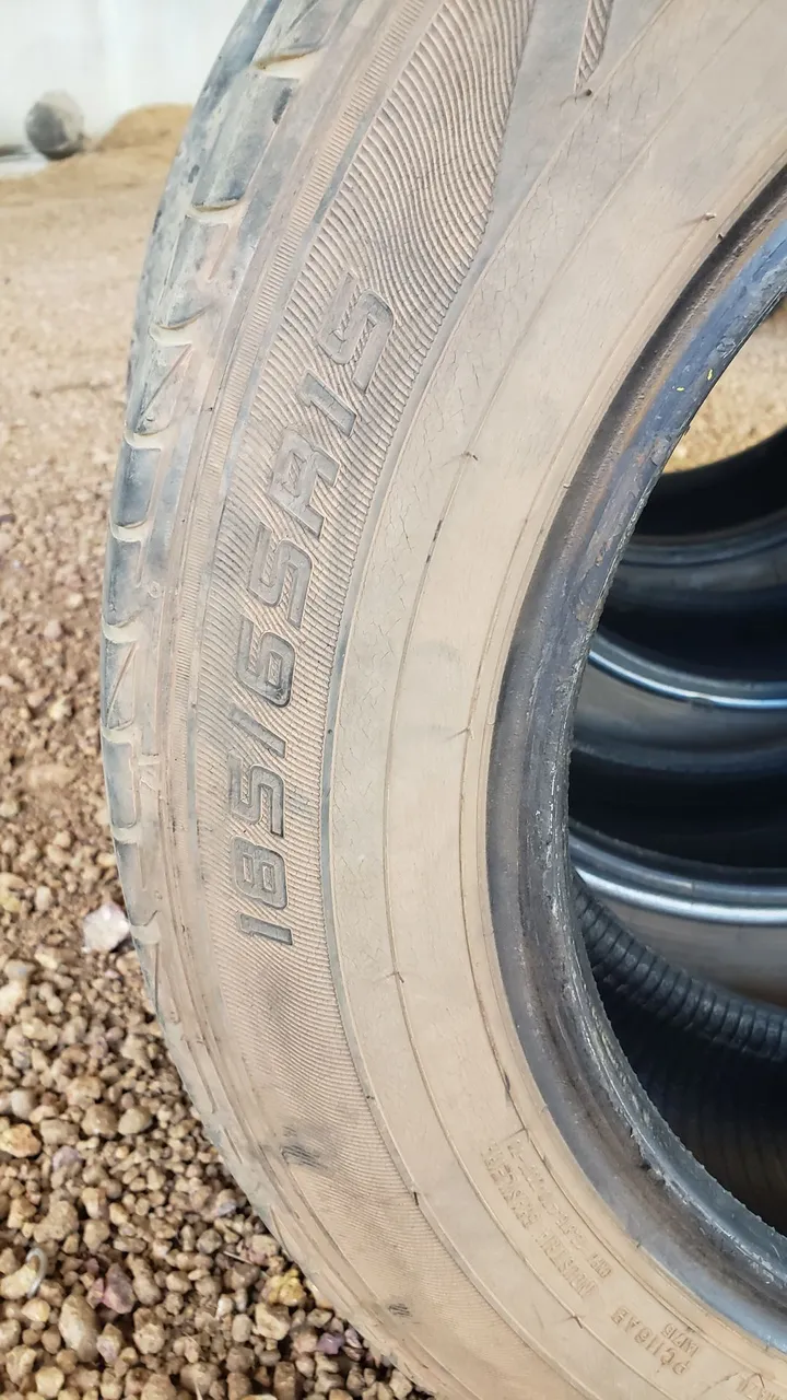 Pneu 185/65 R15