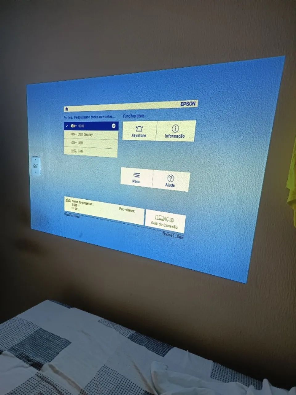 Projetor Epson Pouco uso com NF. Retirada no Montese - Foto 6