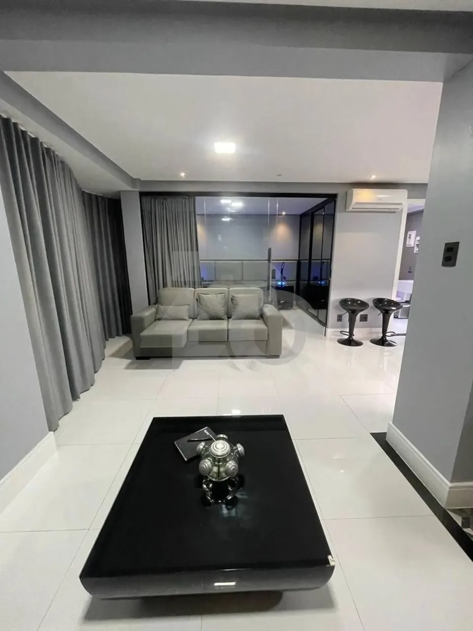 Apartamento no Residencial Maria Fernandes com 58m² e Móveis Planejadas
