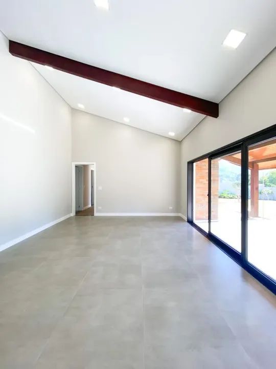 Casa à venda em condomínio fechado em Atibaia, com 300m² de construção e 1000m² de área to - Foto 5