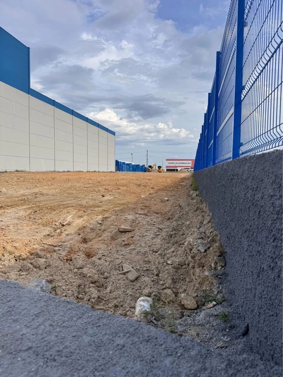 Terreno à Venda em Tijucas - 2.300 metros - - Foto 2