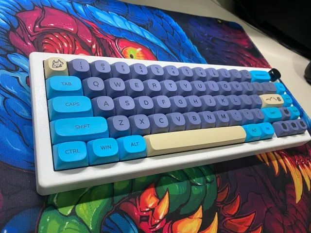 TECLADO MECANICO GMK67  - Sem fio wireless 2.4 ghz e bluetooth