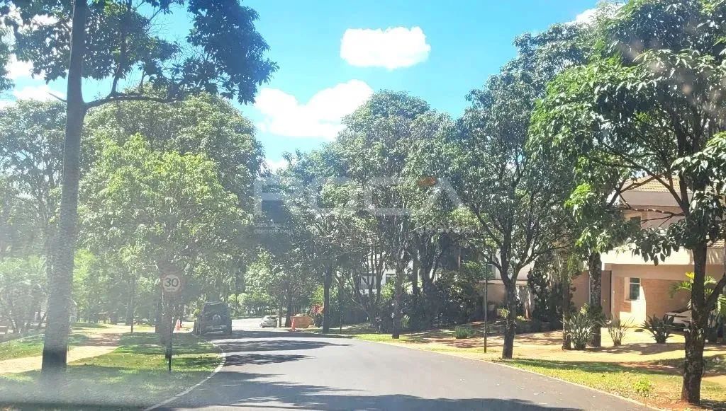 Terreno no Condomínio Ipê Roxo no bairro Vila do Golf, em Ribeirão Preto. - Foto 5