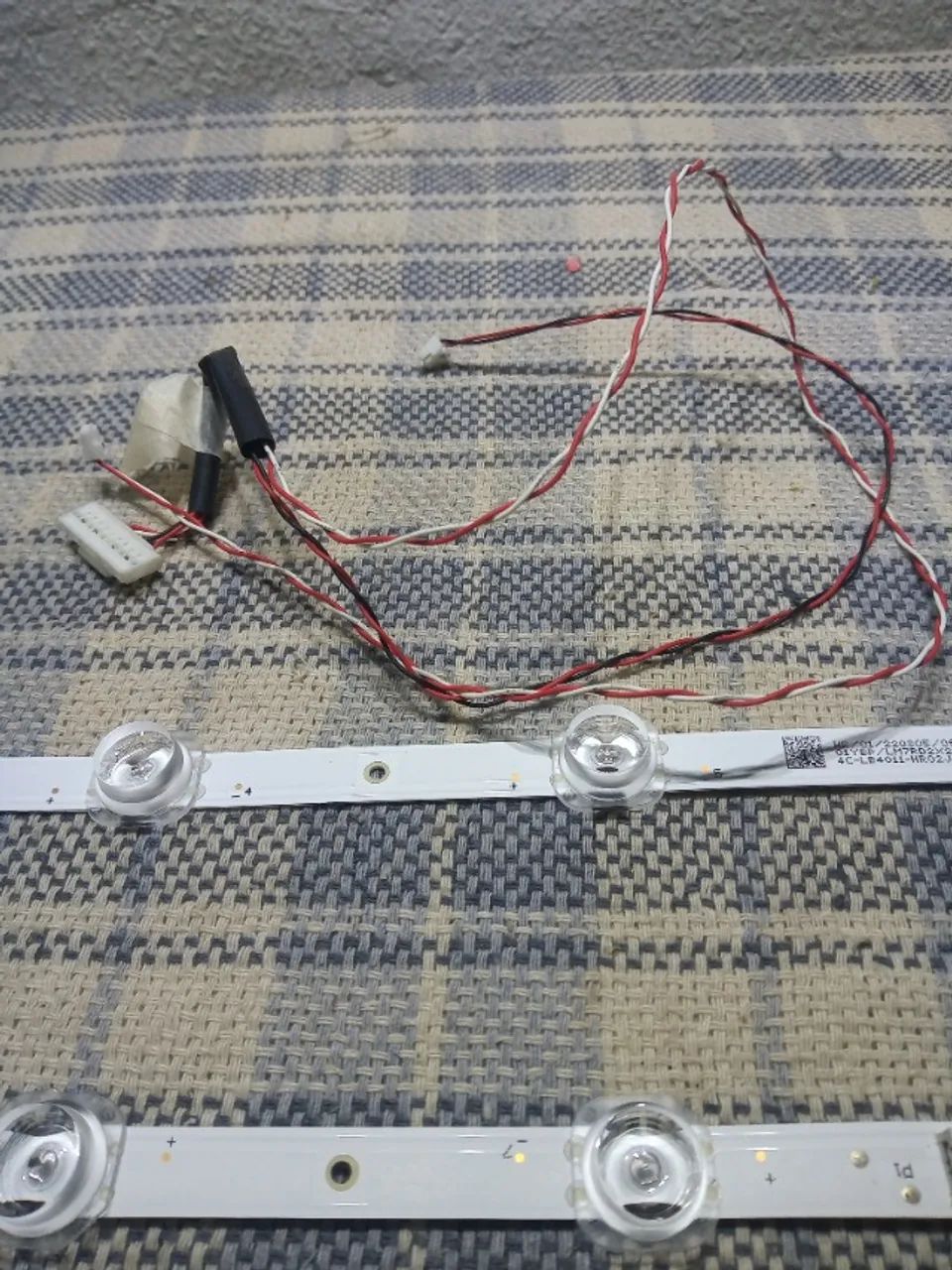 Kit Barras de Leds Tv TCL 40S615 - Foto 3